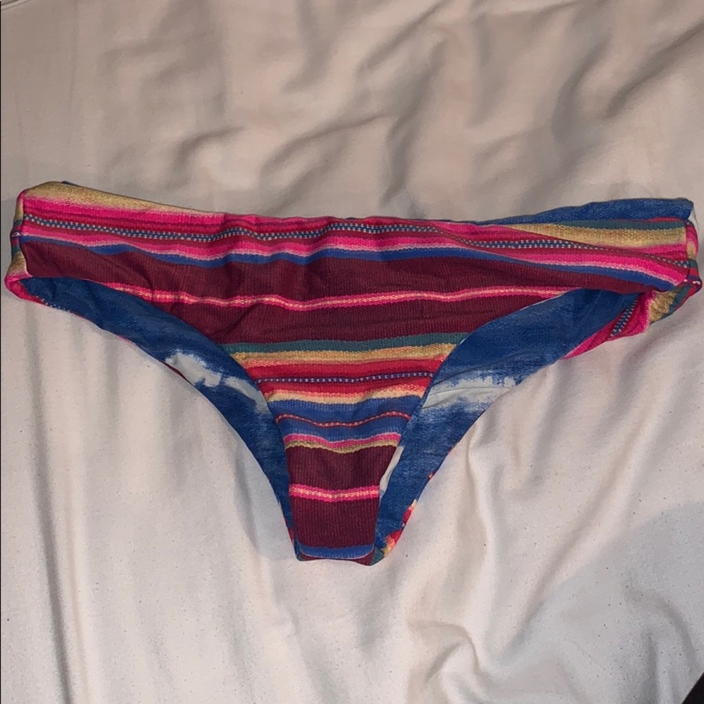 Reversible billabong cheeky bikini bottoms